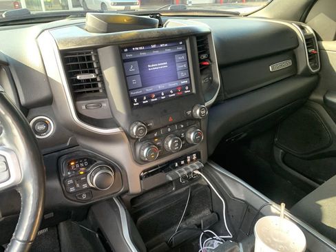 Used 2021 RAM 1500 Big Horn image 10