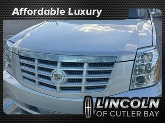 Used 2011 Cadillac Escalade ESV Luxury video 1