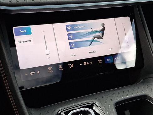 Used 2025 Jeep Wagoneer S Limited image 16