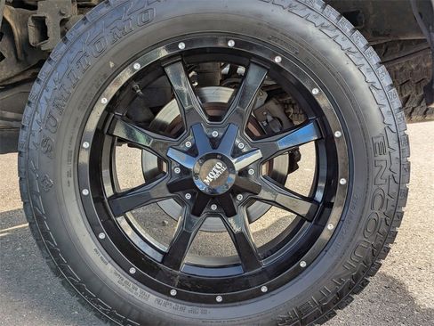 Used 2011 Ford F150 Platinum w/ Max Trailer Tow Pkg image 50