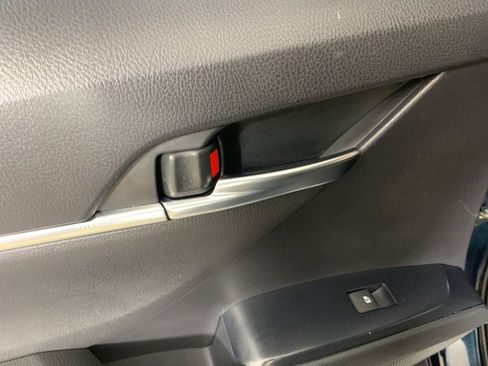 Used 2018 Toyota Camry LE w/ Protection Package (Q2) image 32