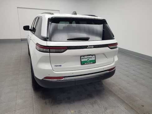 Used 2022 Jeep Grand Cherokee Limited 4xe AWD/4WD image 6