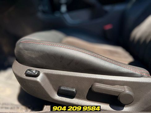 Used 2013 Ford Mustang GT Premium RWD image 12