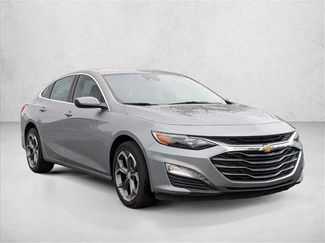 Used 2024 Chevrolet Malibu LT FWD video 3