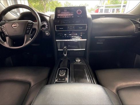 Used 2024 Nissan Armada SV AWD/4WD image 6