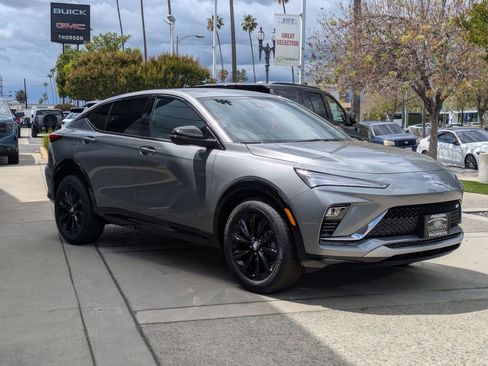 New 2026 Buick Envista Sport Touring image 5