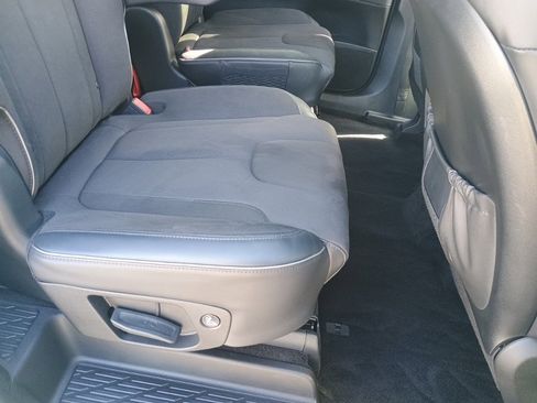 Used 2024 Hyundai Palisade Calligraphy image 22