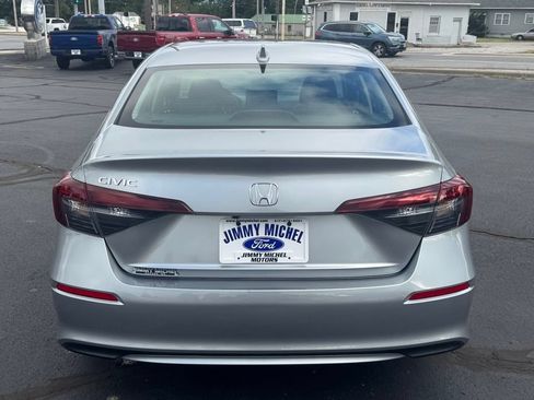 Used 2025 Honda Civic LX image 19