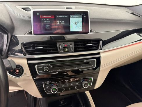 Used 2019 BMW X2 sDrive28i FWD image 17