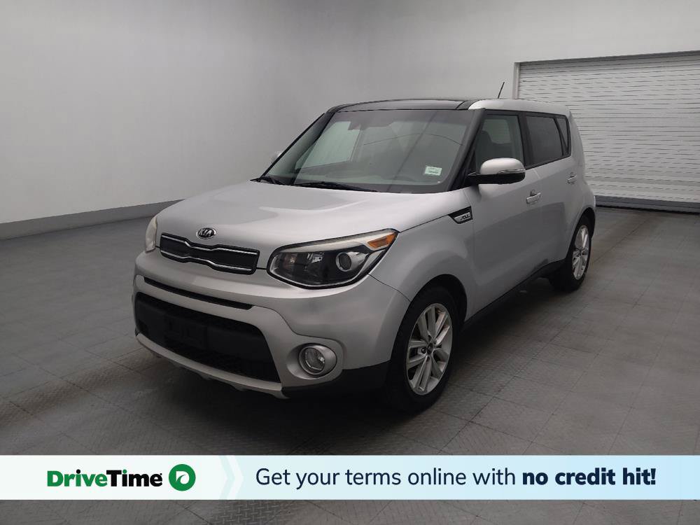 Used 2018 Kia Soul + w/ Primo Package FWD image 1