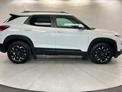 Used 2023 Chevrolet TrailBlazer LT FWD image 7