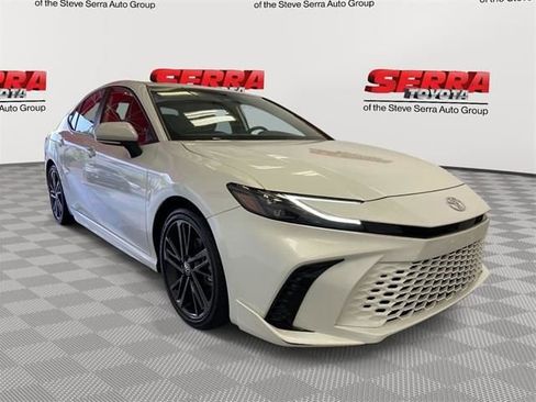 Certified 2025 Toyota Camry XSE FWD image 1
