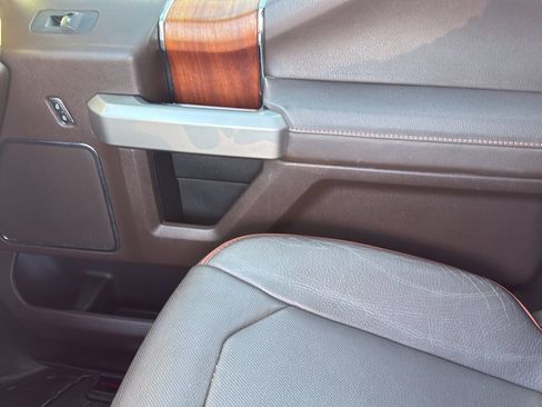 Used 2017 Ford F250 King Ranch w/ King Ranch Ultimate Package AWD/4WD image 20