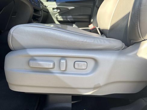 Used 2020 Honda Passport EX-L image 16