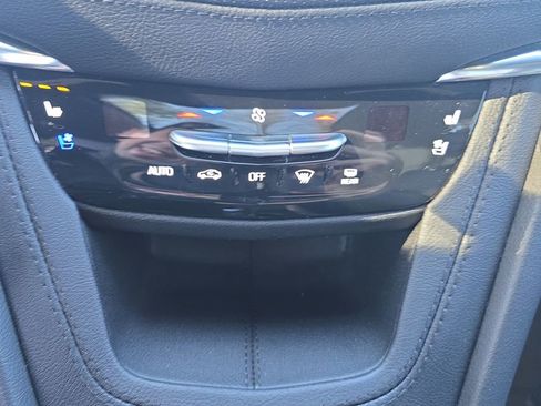 Used 2024 Cadillac XT5 Sportv w/ Technology Package image 24