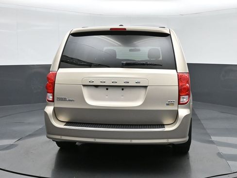 Used 2016 Dodge Grand Caravan SXT w/ Rear Park Assist Package image 6