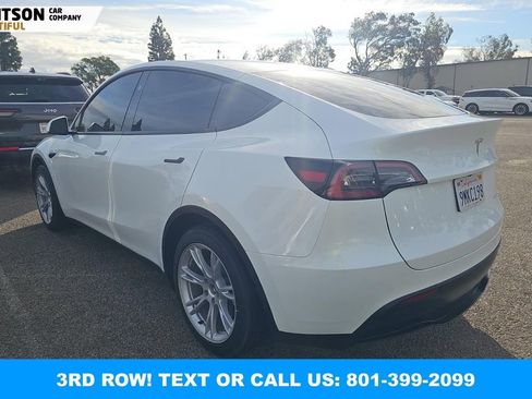 Used 2024 Tesla Model Y Long Range image 3