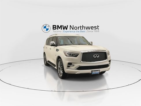 Used 2018 INFINITI QX80 4WD w/ Deluxe Technology Package image 7