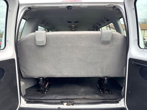 Used 2013 Ford E-350 and Econoline 350 XL w/ PWR Windows & Locks Group RWD image 13