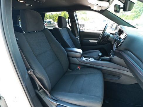 Used 2025 Dodge Durango GT RWD image 25