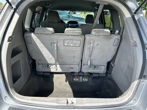 Used 2016 Honda Odyssey LX image 8