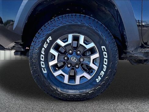 Used 2023 Toyota Tacoma TRD Off-Road AWD/4WD image 29