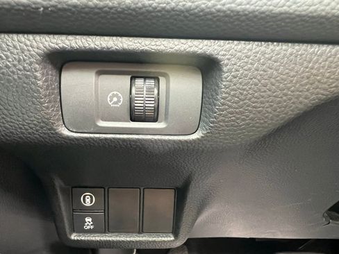 Used 2023 Honda Civic EX-L image 33