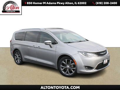 Used 2017 Chrysler Pacifica Limited
