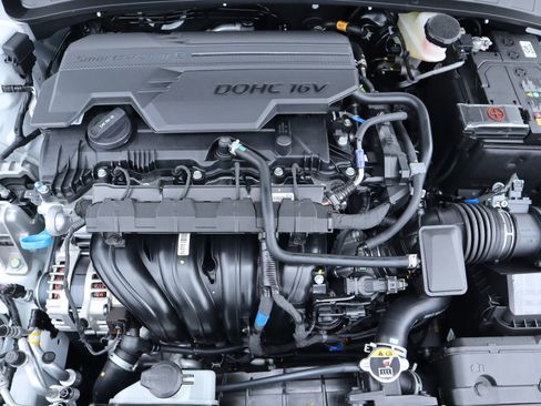 New 2026 Hyundai Elantra SEL Sport Premium FWD image 18