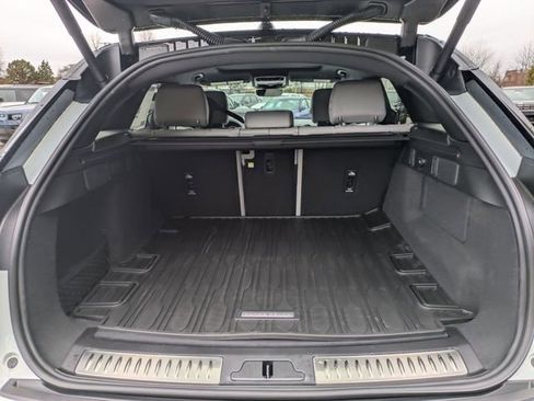 New 2026 Land Rover Range Rover Velar Dynamic SE image 16