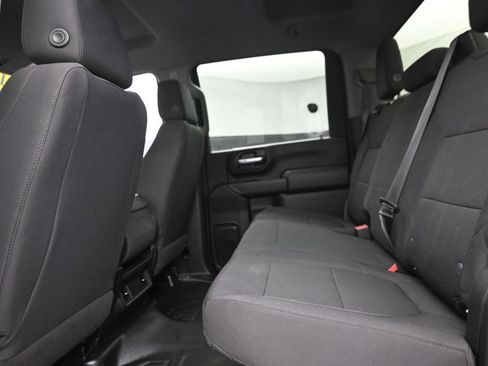 Used 2021 Chevrolet Silverado 2500 W/T w/ WT Convenience Package AWD/4WD image 12