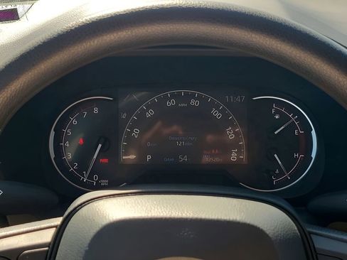 Used 2024 Toyota RAV4 LE image 28