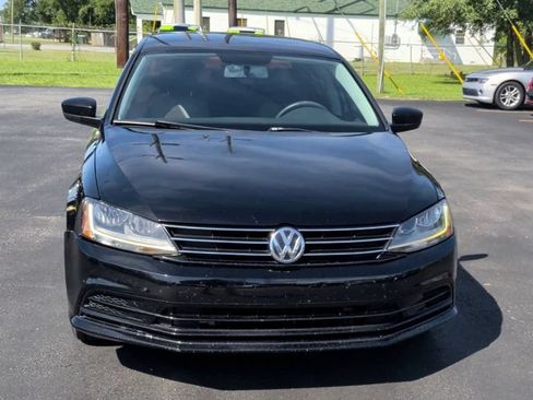 Used 2017 Volkswagen Jetta S FWD image 3