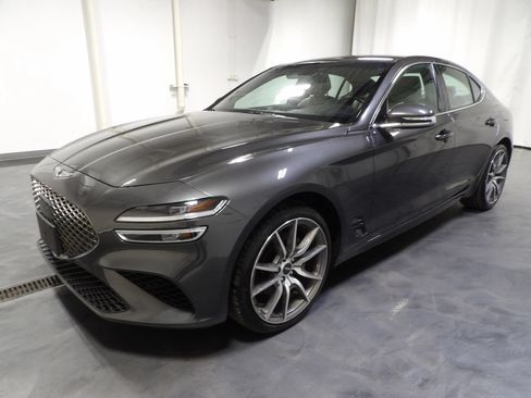 Used 2023 Genesis G70 2.0T AWD/4WD image 4
