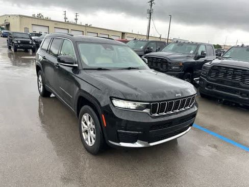 Used 2021 Jeep Grand Cherokee L Limited AWD/4WD image 22