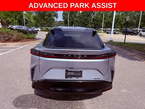 Certified 2023 Lexus RZ 450e Premium w/ Technology Package AWD/4WD image 6