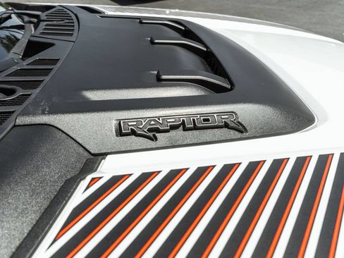 Used 2025 Ford F150 Raptor AWD/4WD image 4