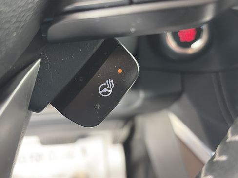 Certified 2023 Subaru Forester Touring AWD/4WD image 38