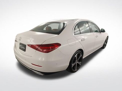 Used 2025 Mercedes-Benz C 300 Sedan image 8