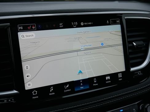 New 2026 Chrysler Pacifica Limited w/ S Appearance Package image 14