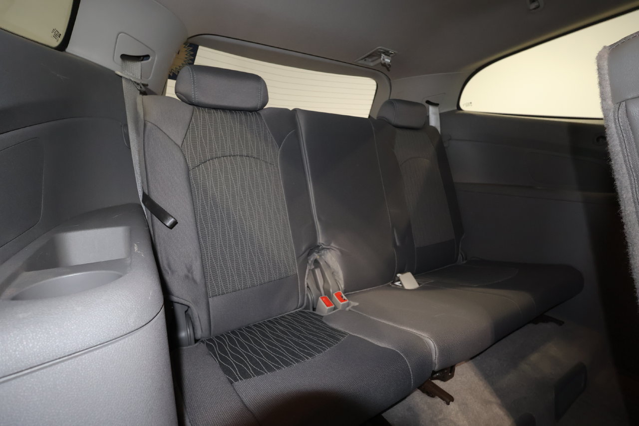 Used 2013 Chevrolet Traverse LS AWD/4WD image 16