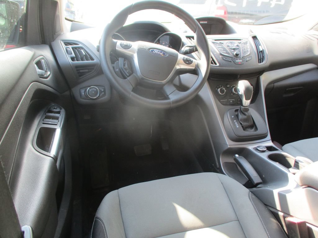 Used 2015 Ford Escape SE FWD image 8