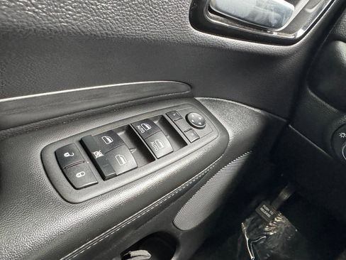 Used 2022 Dodge Durango SXT w/ Blacktop Package image 27