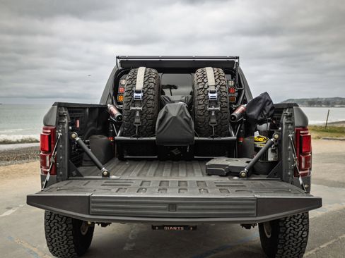 Used 2018 Ford F150 Raptor w/ Equipment Group 802A Luxury image 8