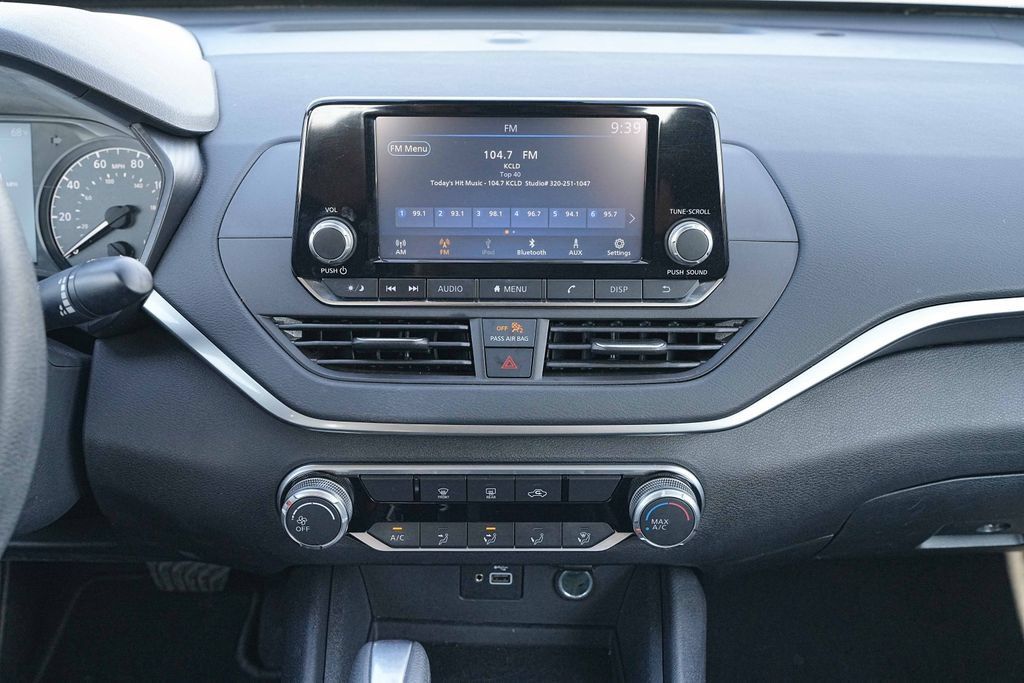 Used 2021 Nissan Altima 2.5 S w/ Driver Assist Package FWD image 28