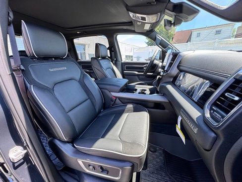 New 2026 RAM 1500 Laramie AWD/4WD image 20