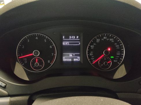 Used 2014 Volkswagen Jetta GLI Autobahn FWD image 23