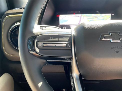 Certified 2024 Chevrolet Colorado ZR2 w/ ZR2 Convenience Package III image 18