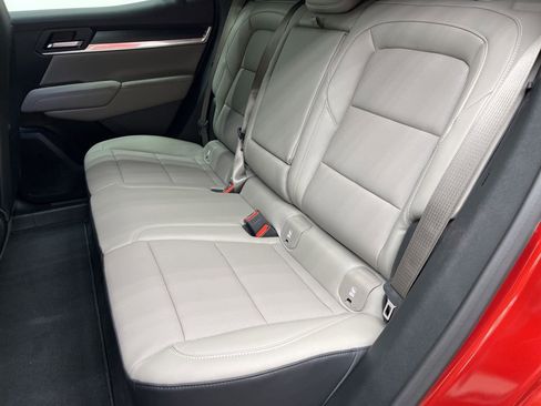 New 2026 GMC Terrain Elevation FWD image 5