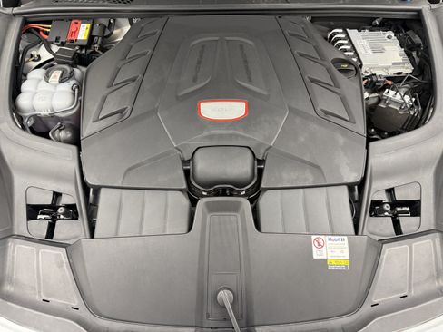 Certified 2023 Porsche Cayenne GTS AWD/4WD image 65